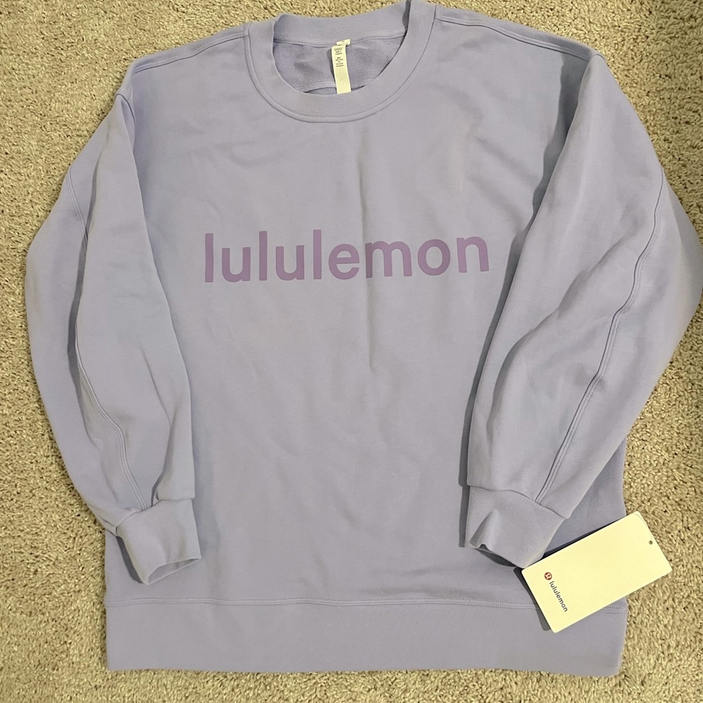 NWT - Lululemon Perfectly Oversized Graphic Crew - 6 - Lilac Smoke